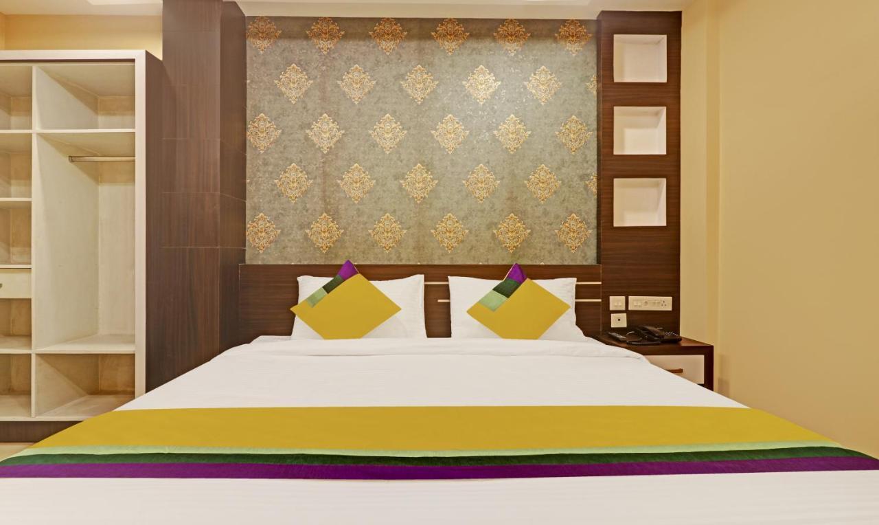 Itsy Hotels Sapphire Residency Manjeri Exterior foto