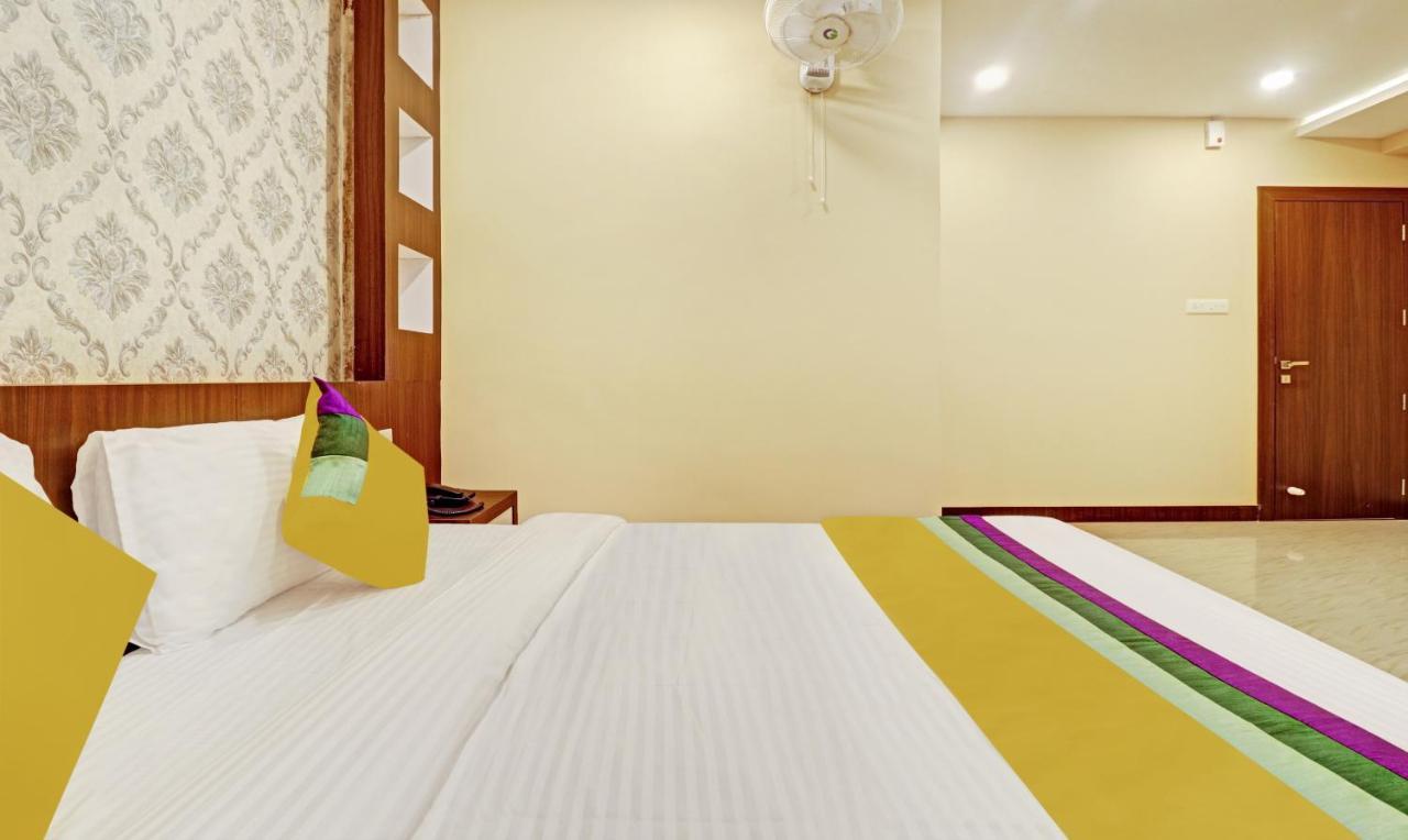 Itsy Hotels Sapphire Residency Manjeri Exterior foto